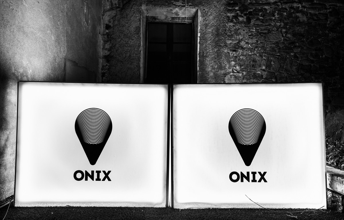 Onix Lounge