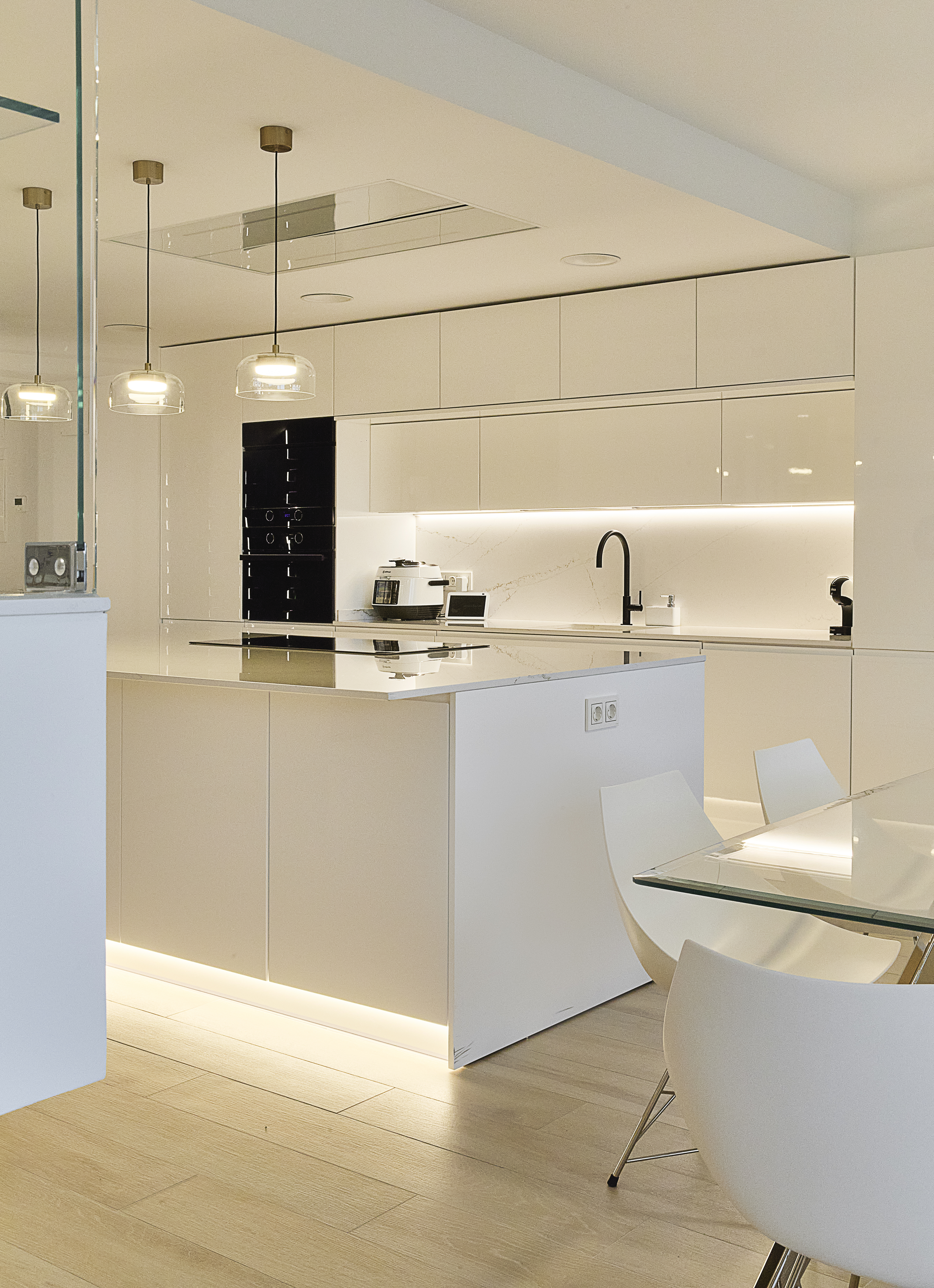 Reforma y redistribución de 2ª villa en Aguerre Bidea, Donostia