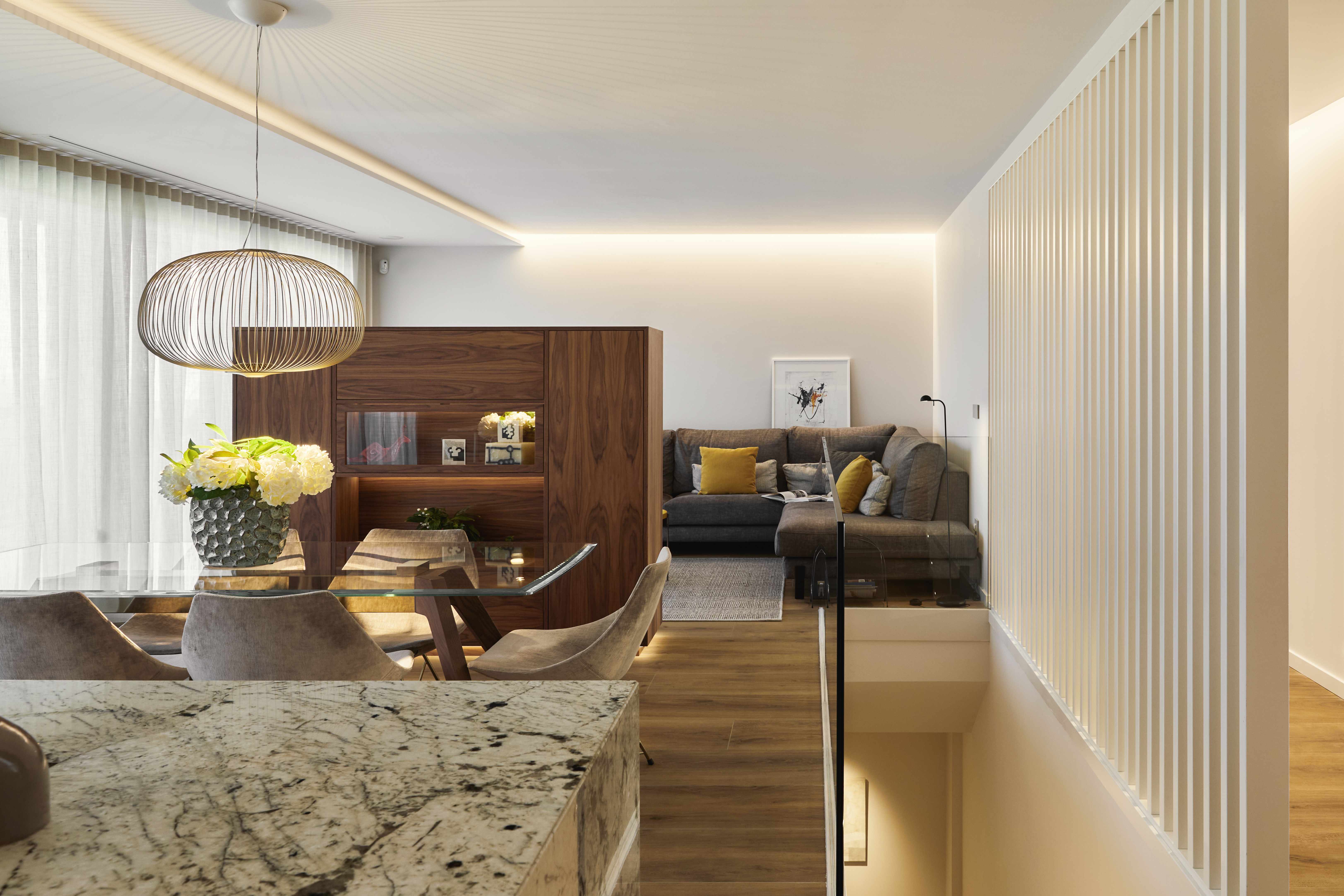 Reforma integral y decoración de vivienda con jardín en Donostia
