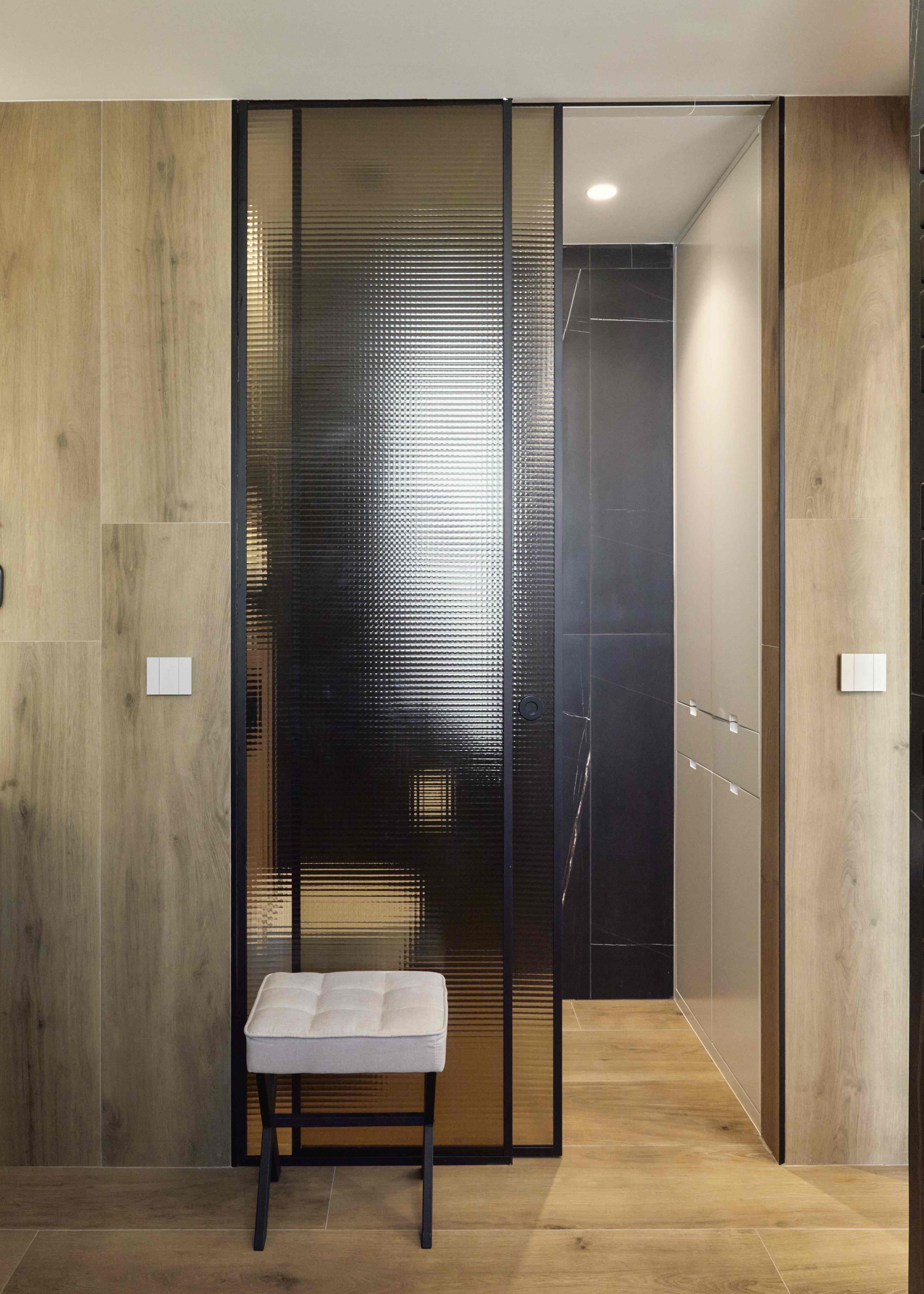Reforma integral y decoración de vivienda con jardín en Donostia